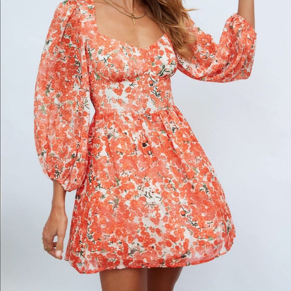 NWOT 🤍 Hello Molly Dress